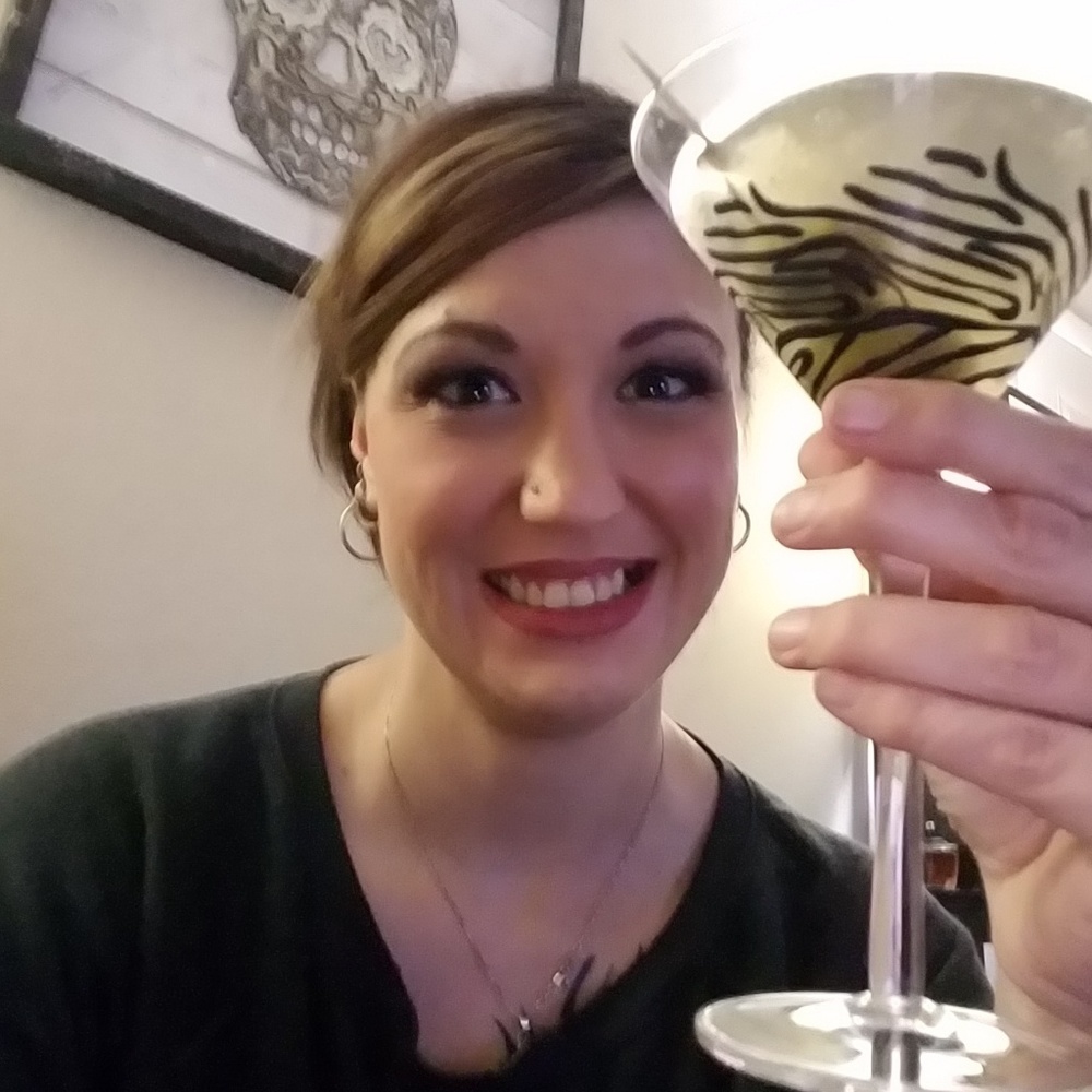 Meet your Posher-Shopper, Ashley!